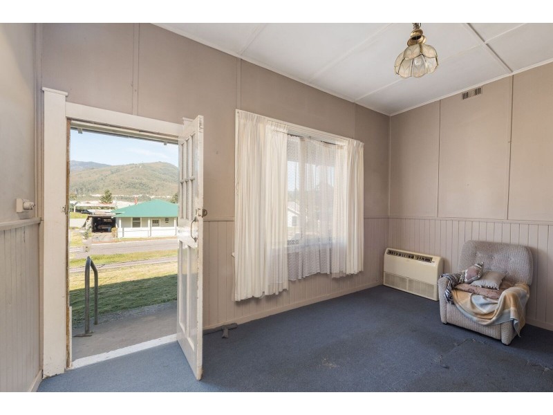 17 Dalmeny Street, Rosebery TAS 7470