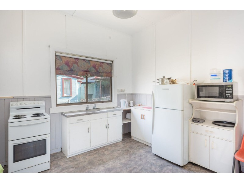 17 Dalmeny Street, Rosebery TAS 7470