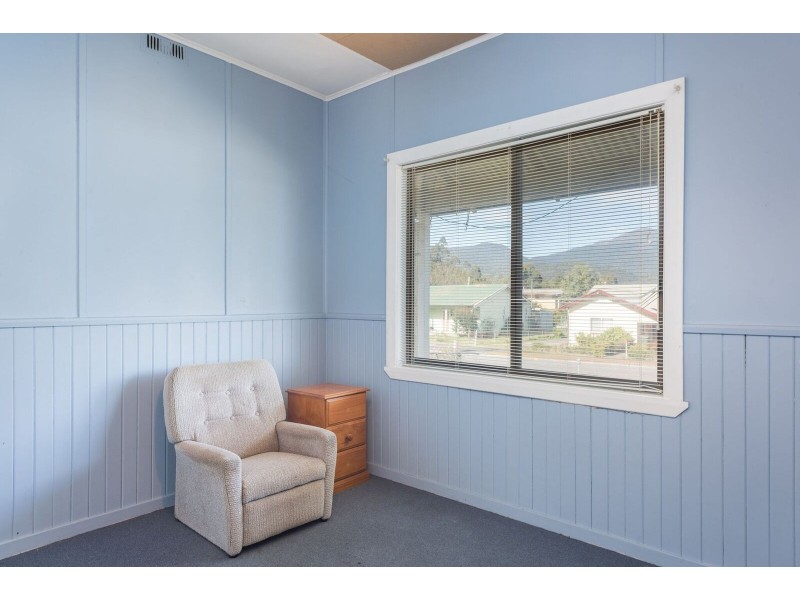 17 Dalmeny Street, Rosebery TAS 7470