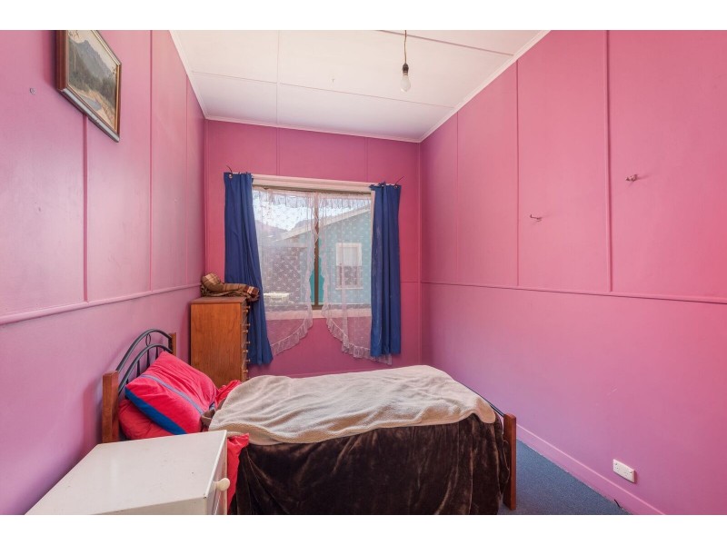 17 Dalmeny Street, Rosebery TAS 7470