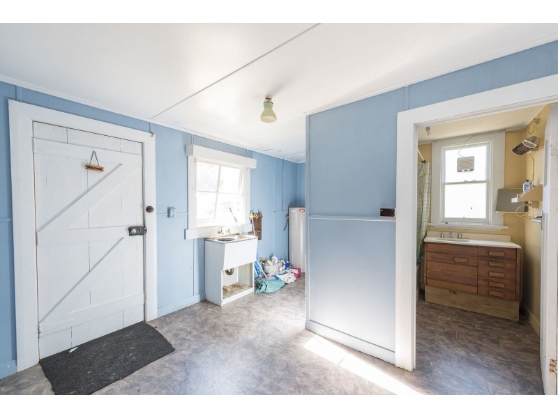 17 Dalmeny Street, Rosebery TAS 7470