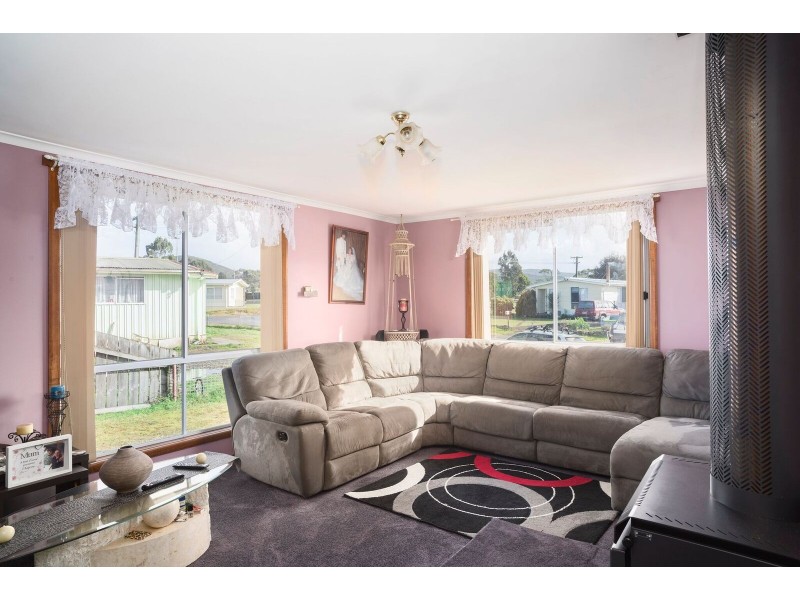 4 Esperanza Court, Zeehan TAS 7469