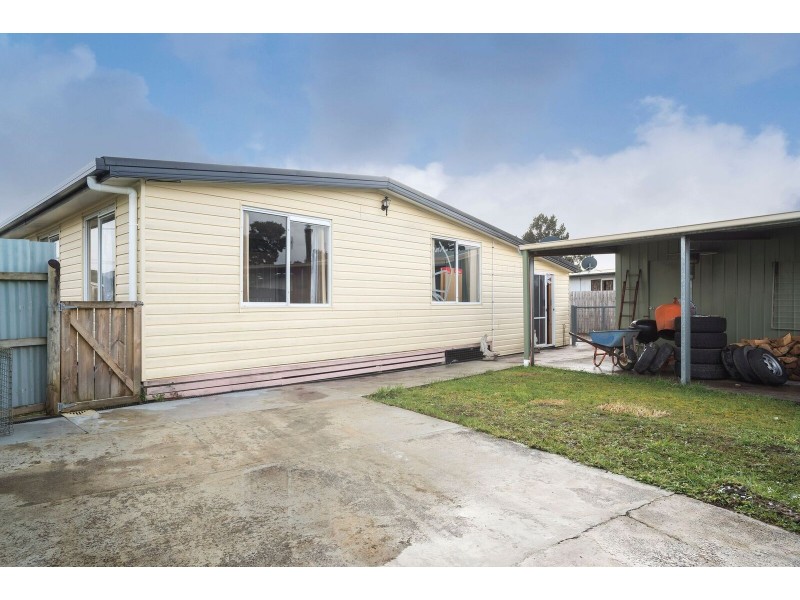 4 Esperanza Court, Zeehan TAS 7469