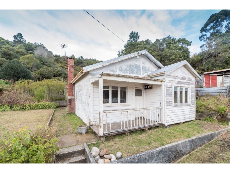 19-21 Peters Street, Queenstown TAS 7467