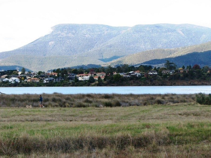 77  Fouche Ave, Old Beach TAS 7017