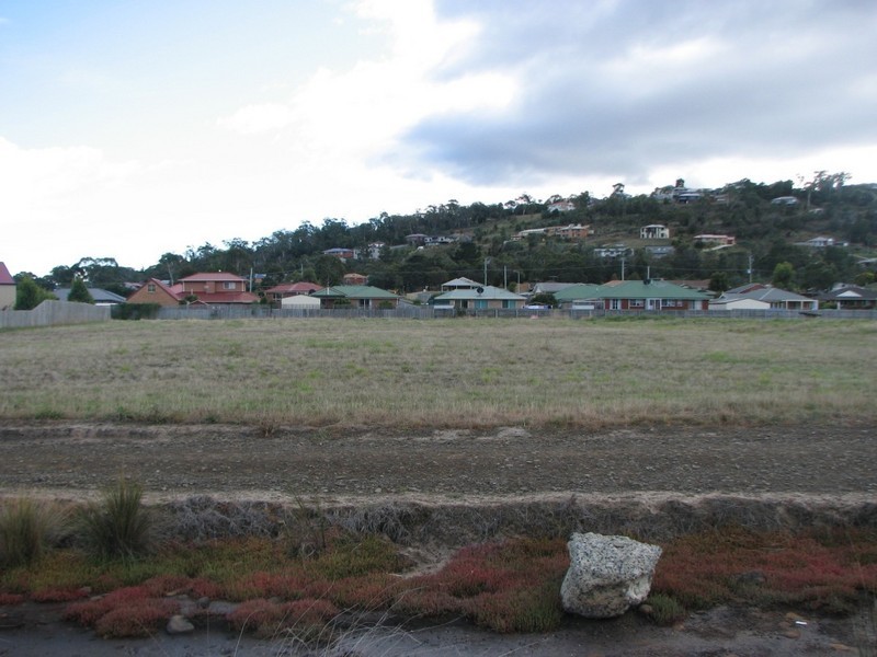 77  Fouche Ave, Old Beach TAS 7017