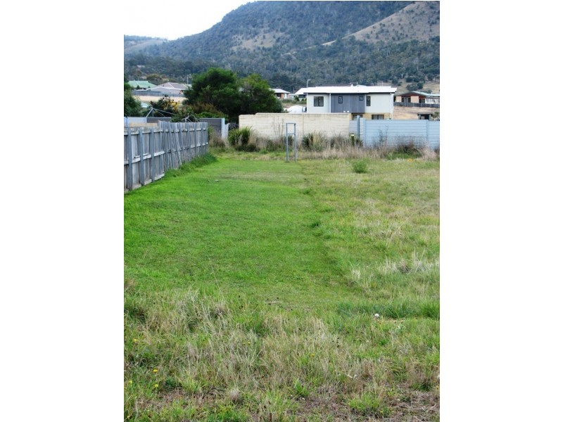 77  Fouche Ave, Old Beach TAS 7017