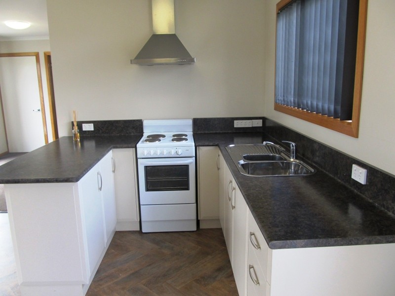 Unit 2/19 Alexander Circle, Campania TAS 7026