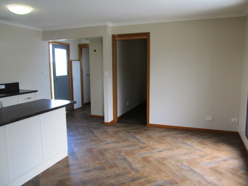 Unit 2/19 Alexander Circle, Campania TAS 7026