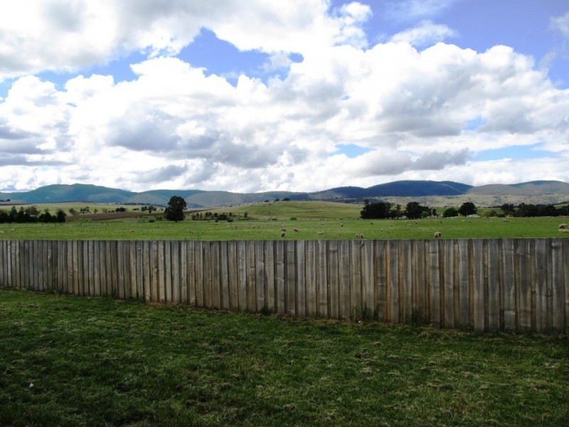 Unit 2/19 Alexander Circle, Campania TAS 7026