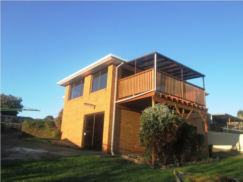 Bridgewater TAS 7030