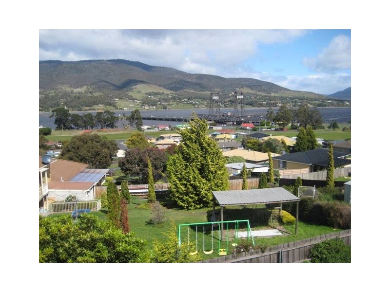 Bridgewater TAS 7030