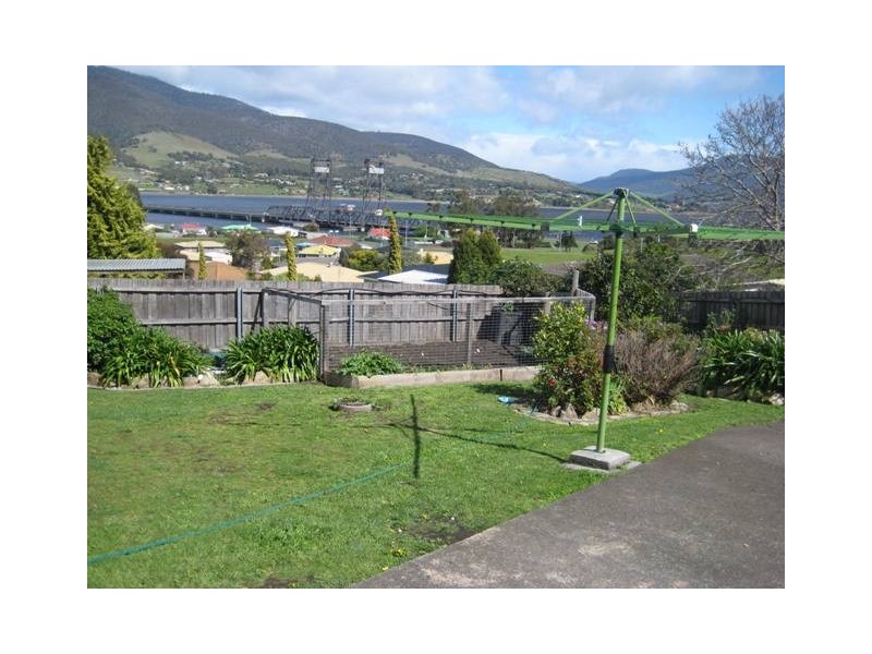 Bridgewater TAS 7030