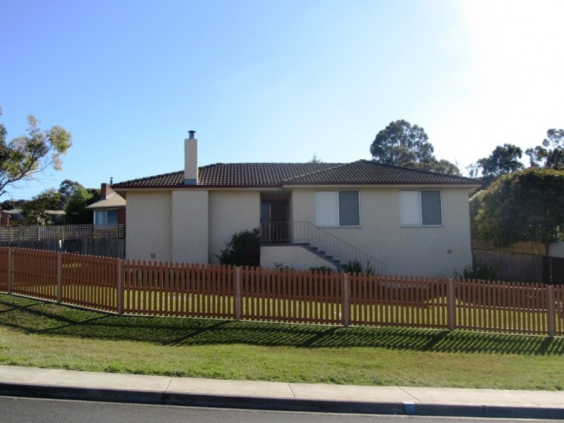 2 Deak Street, Gagebrook TAS 7030