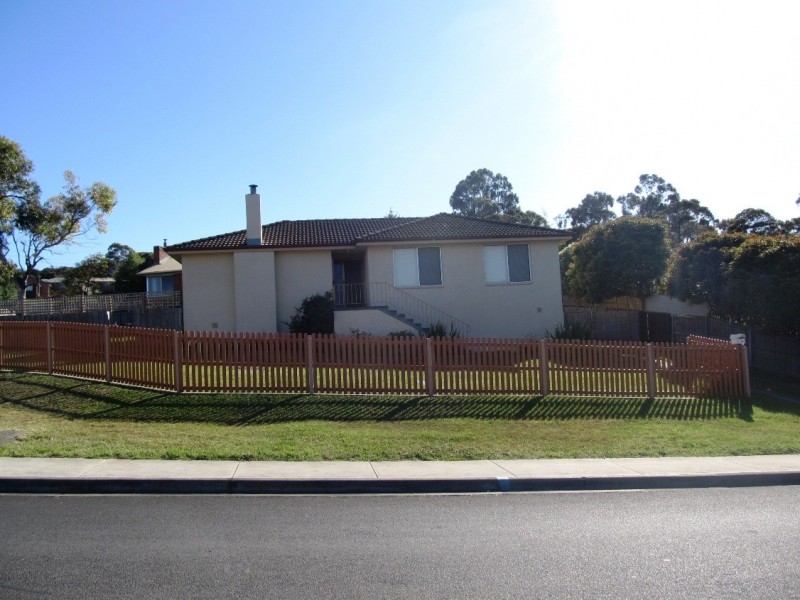 2 Deak Street, Gagebrook TAS 7030