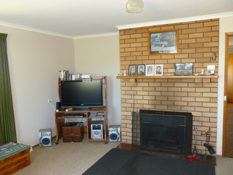 318  White Kangaroo Road, Campania TAS 7026