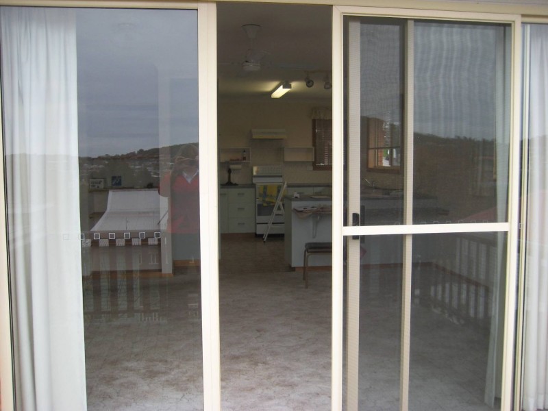 3a Raminea Road, Lindisfarne TAS 7015