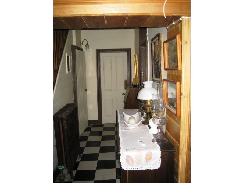 120 Main Street, Kempton TAS 7030