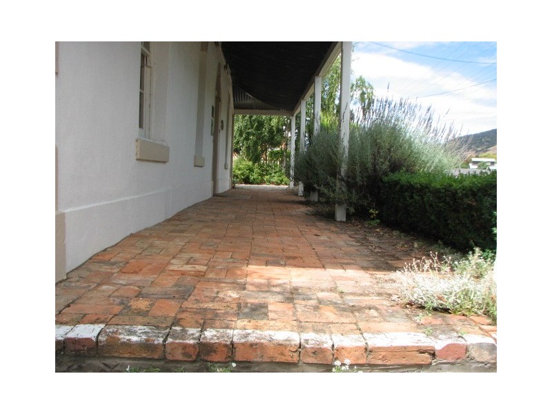 120 Main Street, Kempton TAS 7030