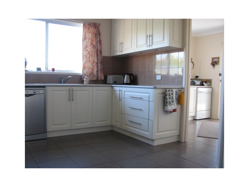 103 Main Street, Kempton TAS 7030