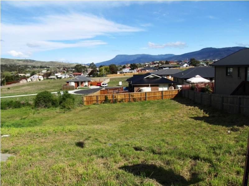 24 Martyn Place, Brighton TAS 7030