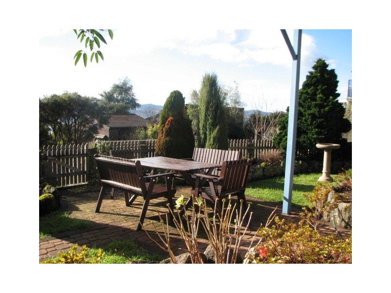 29 Broadwater Parade, Sandy Bay TAS 7005