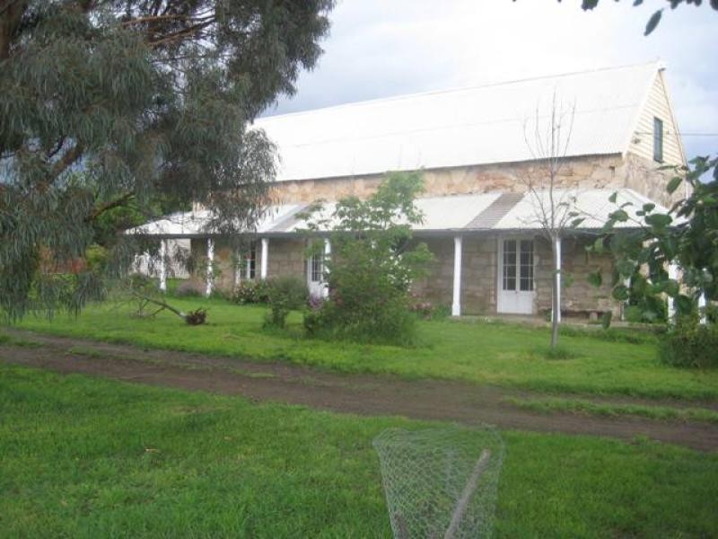 64 Main Street, Kempton TAS 7030