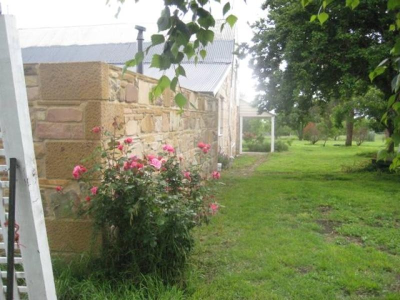 64 Main Street, Kempton TAS 7030