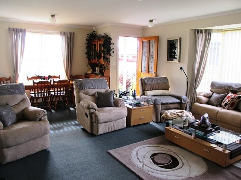 Unit 2 ,69 William Street, Brighton TAS 7030