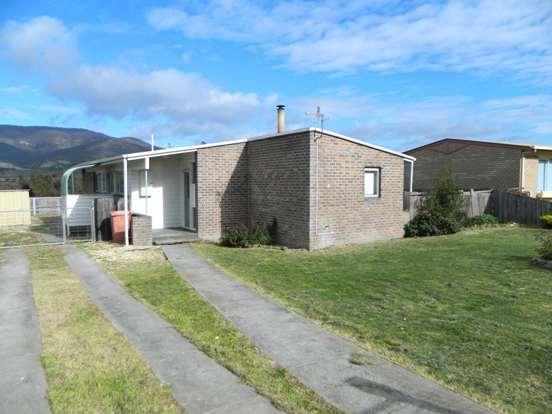 31 Fisher Drive, Herdsmans Cove TAS 7030