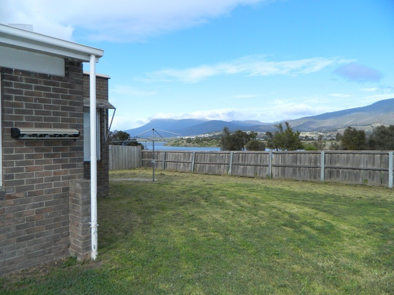 31 Fisher Drive, Herdsmans Cove TAS 7030