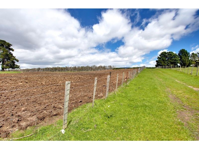 381 Wattle Hill Road, Tunnack TAS 7120