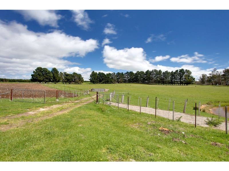 381 Wattle Hill Road, Tunnack TAS 7120