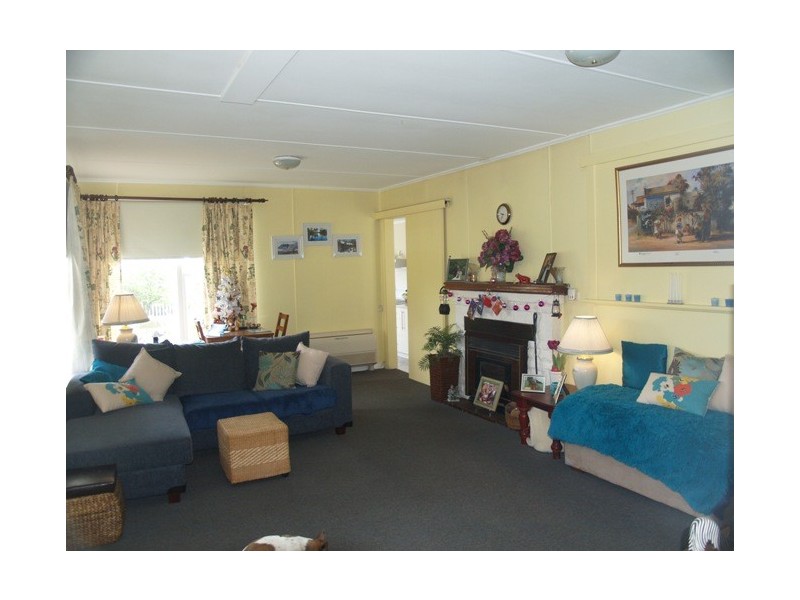 19 The Avenue, Ellendale TAS 7140