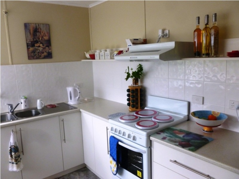 19 The Avenue, Ellendale TAS 7140