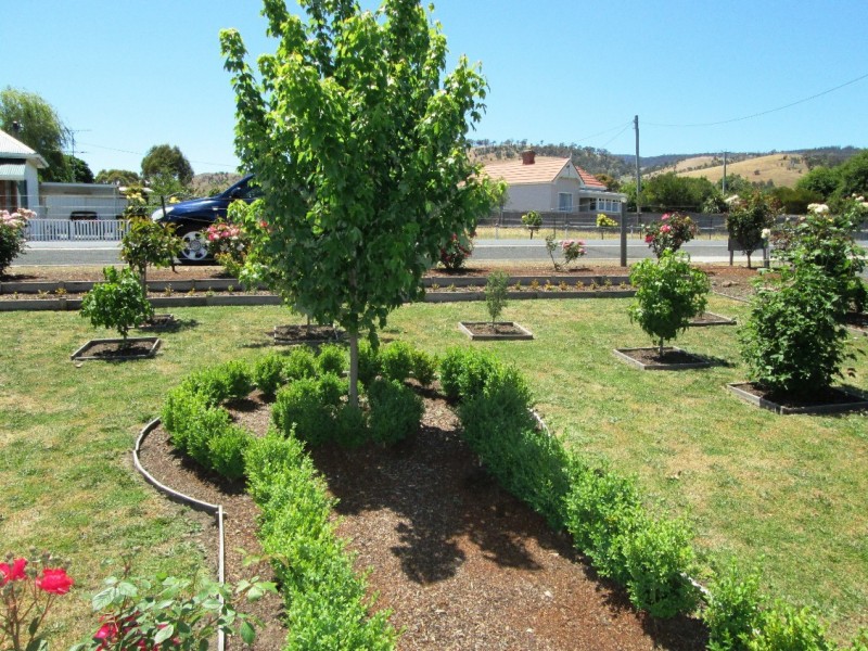 67 Main Street, Kempton TAS 7030