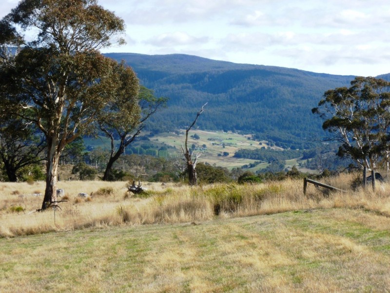 215 Rockmount Road, Ellendale TAS 7140