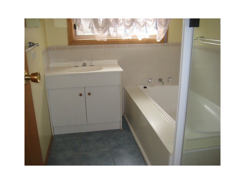 11 Erin Close, Brighton TAS 7030