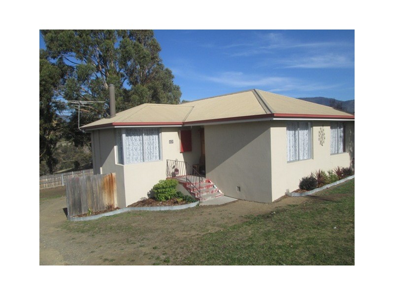 31 Calvert Crescent, Herdsmans Cove TAS 7030