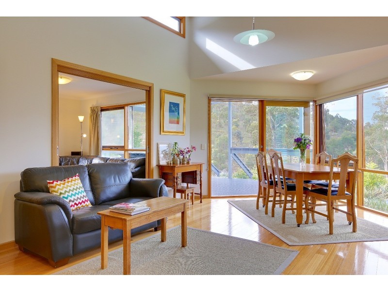 32 Pegasus Drive, Dromedary TAS 7030