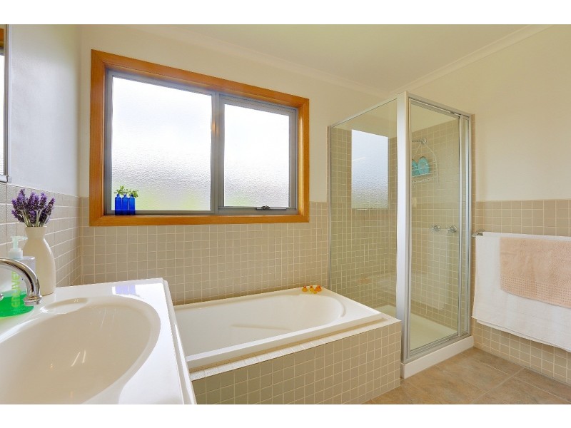 32 Pegasus Drive, Dromedary TAS 7030