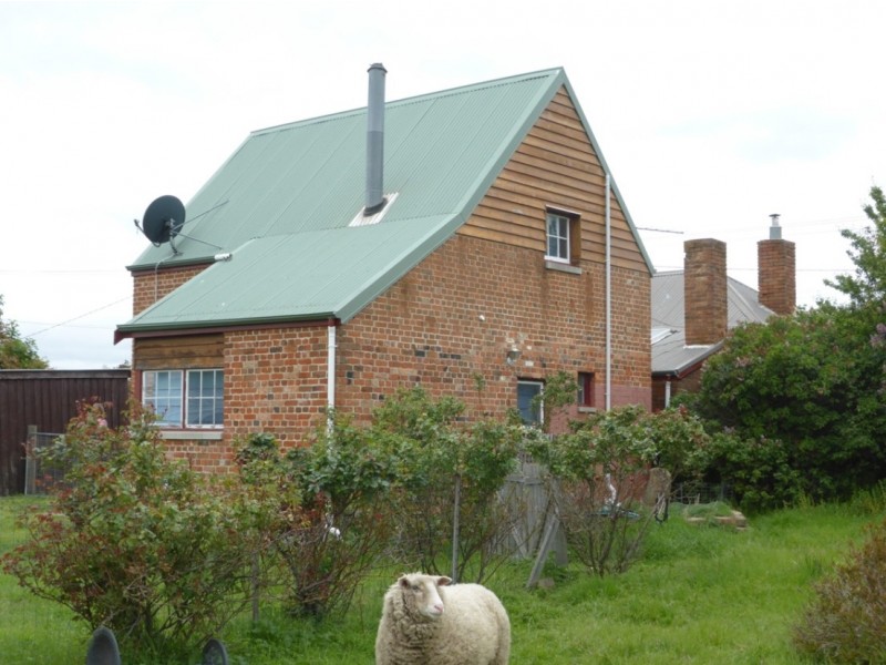 5 Dennistoun Road, Bothwell TAS 7030