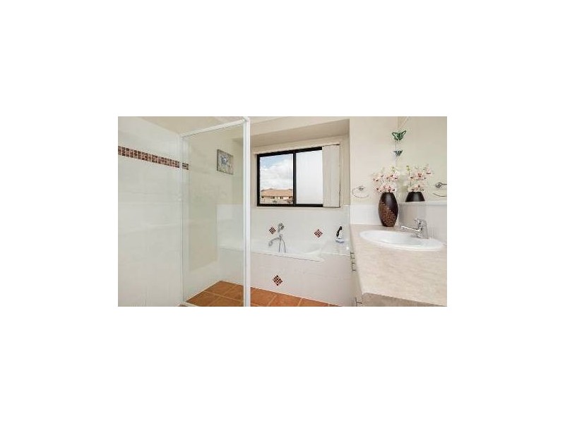 71 Lagoon Crescent, Bellbowrie QLD 4070