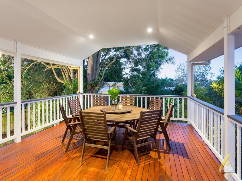 124 Central Avenue, Sherwood QLD 4075