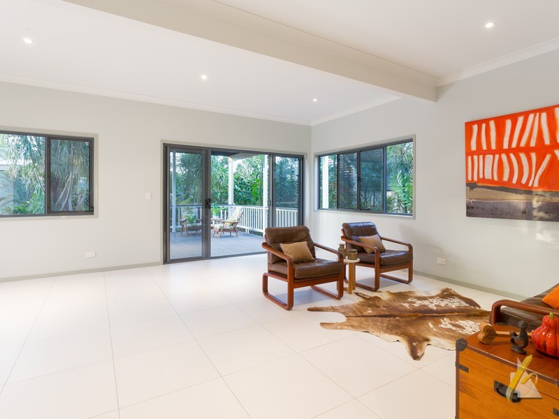 124 Central Avenue, Sherwood QLD 4075