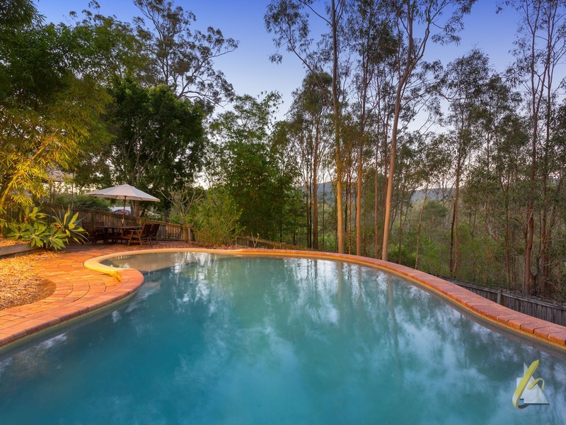 55 Glen Ruther Court, Mount Crosby QLD 4306