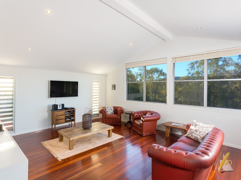 55 Glen Ruther Court, Mount Crosby QLD 4306