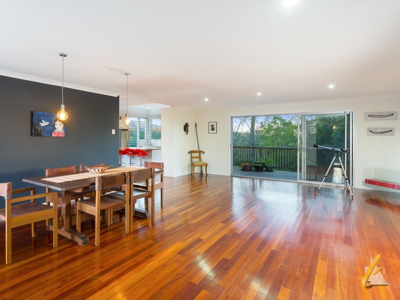 55 Glen Ruther Court, Mount Crosby QLD 4306