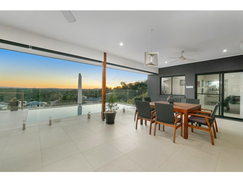 19 Oconnell Cl, Bellbowrie QLD 4070