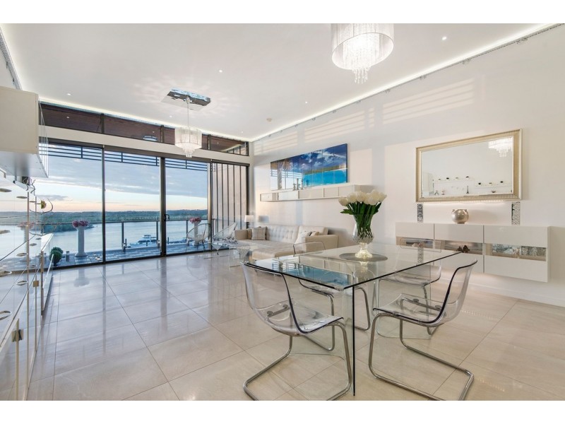 2403/1 Marina Promenade, Paradise Point QLD 4216